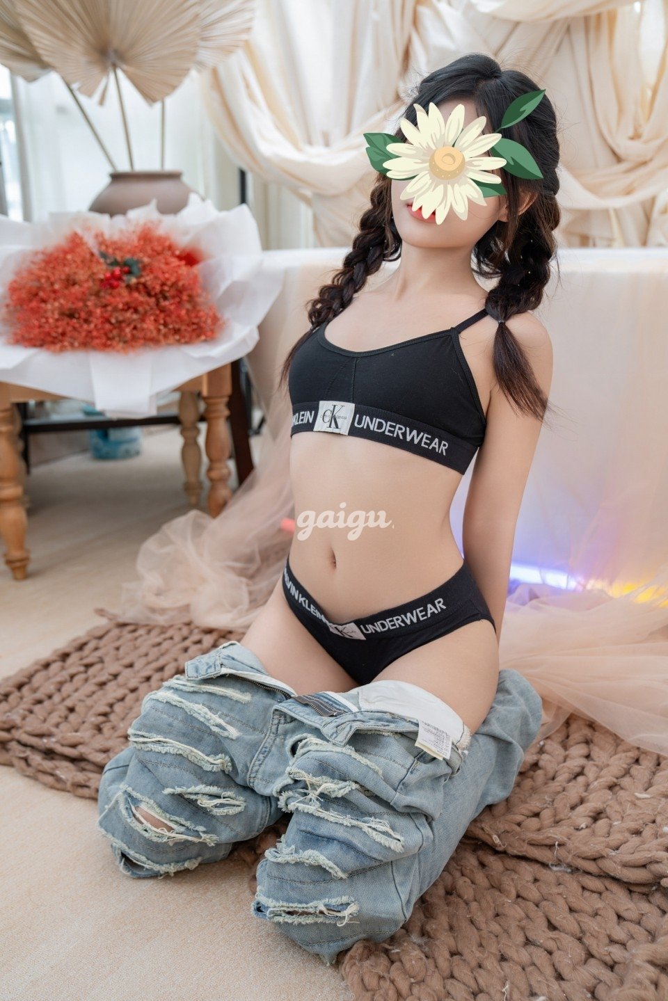 BÉ VANI XINH XẮN NON TƠ MỚI LỚN MÔNG TO TÌNH CẢM