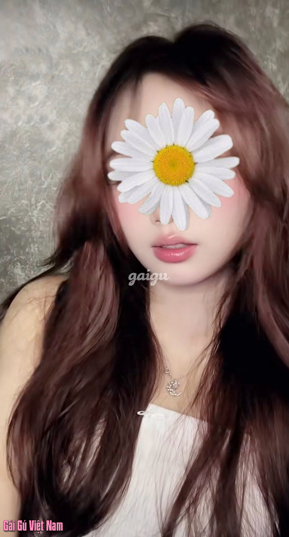 NEW BÉ CHÂU – GÁI TEEN XINH TRẺ ĐẸP CỰC CHIỀU KHÁCH.