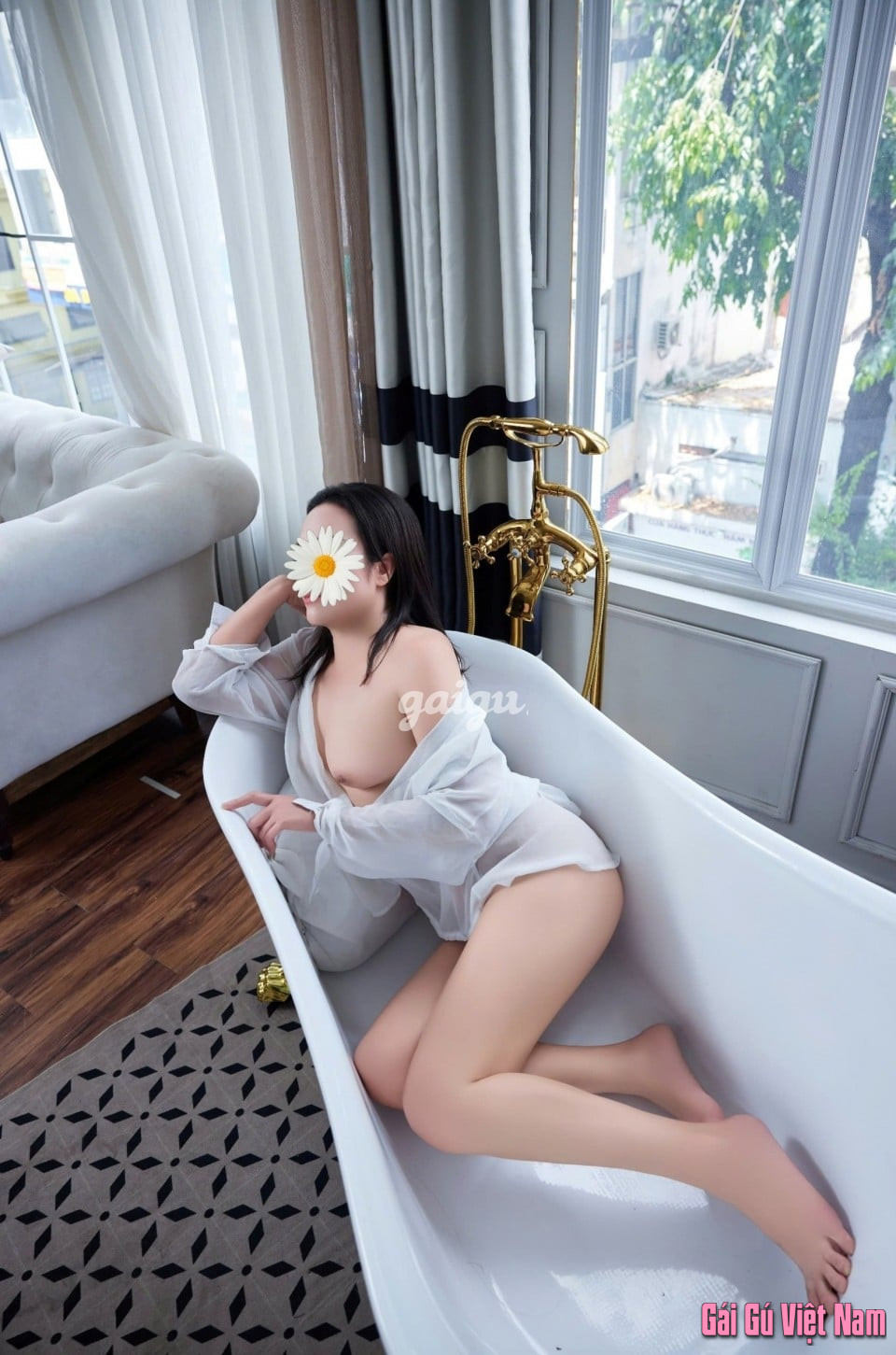 Lan Anh | Dâm đãng khát tình, massage bú liếm.